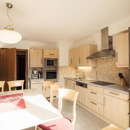 Fiechtl Apartments Διαμέρισμα *