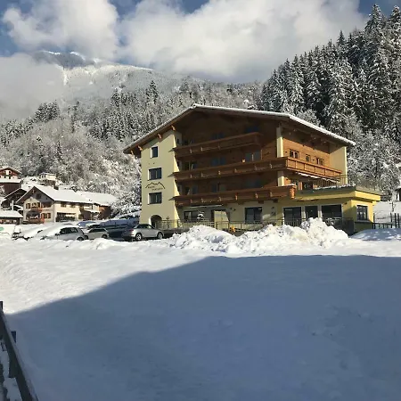 Fiechtl Apartments Διαμέρισμα *