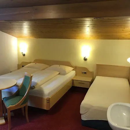 Διαμέρισμα Fiechtl Apartments *